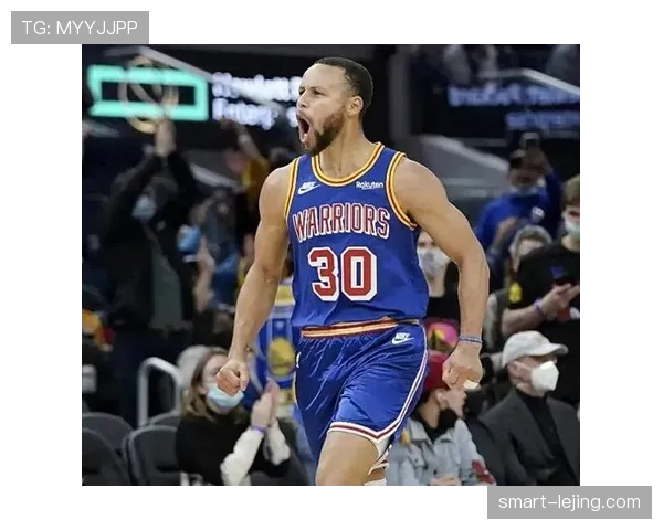 布拉德利·比尔单打得分率提升显著，拉开球队进攻空间与库里形成互补