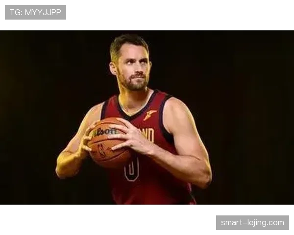 乐福篮下强攻效率提升显著 拉开球队内线防守空间