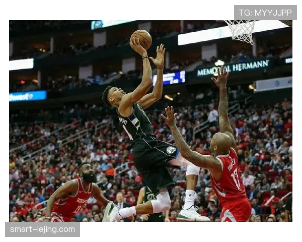 哈基姆挡拆高效制造内线错位优势明显提升火箭攻防节奏