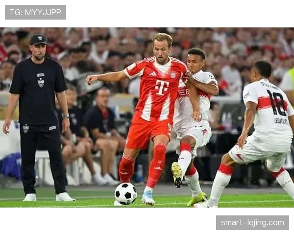 拜仁中场看似运转流畅，实则缺个关键连接点，问题藏不住了