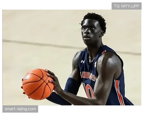 梅塔·世界和平无球跑动提升防守干扰率明显拉开差距